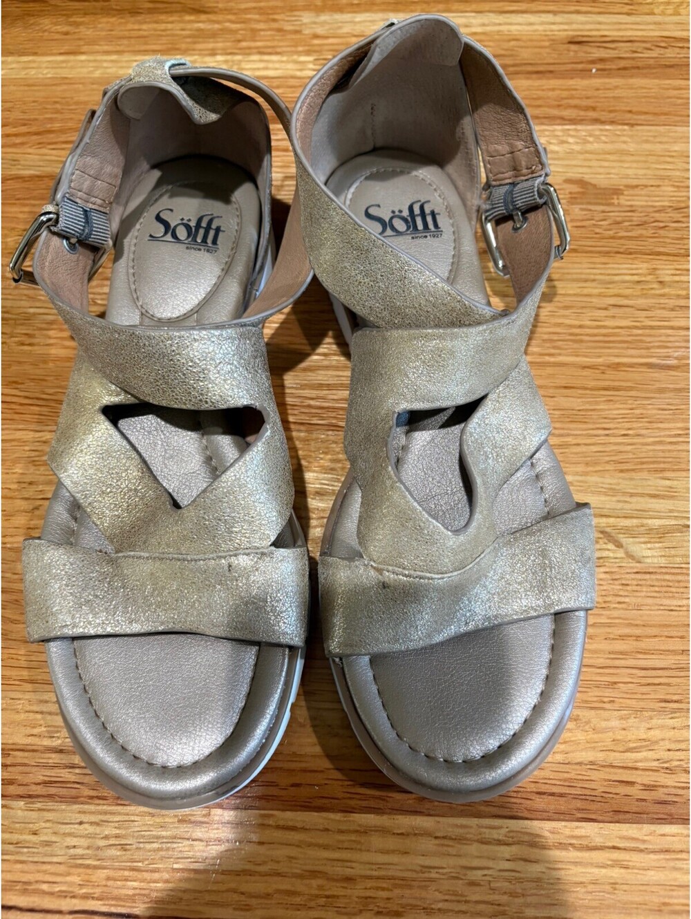 Sofft Mirabelle Sandals Women's Metallic Gold Leather Adjustable Strappy - 8 1/2